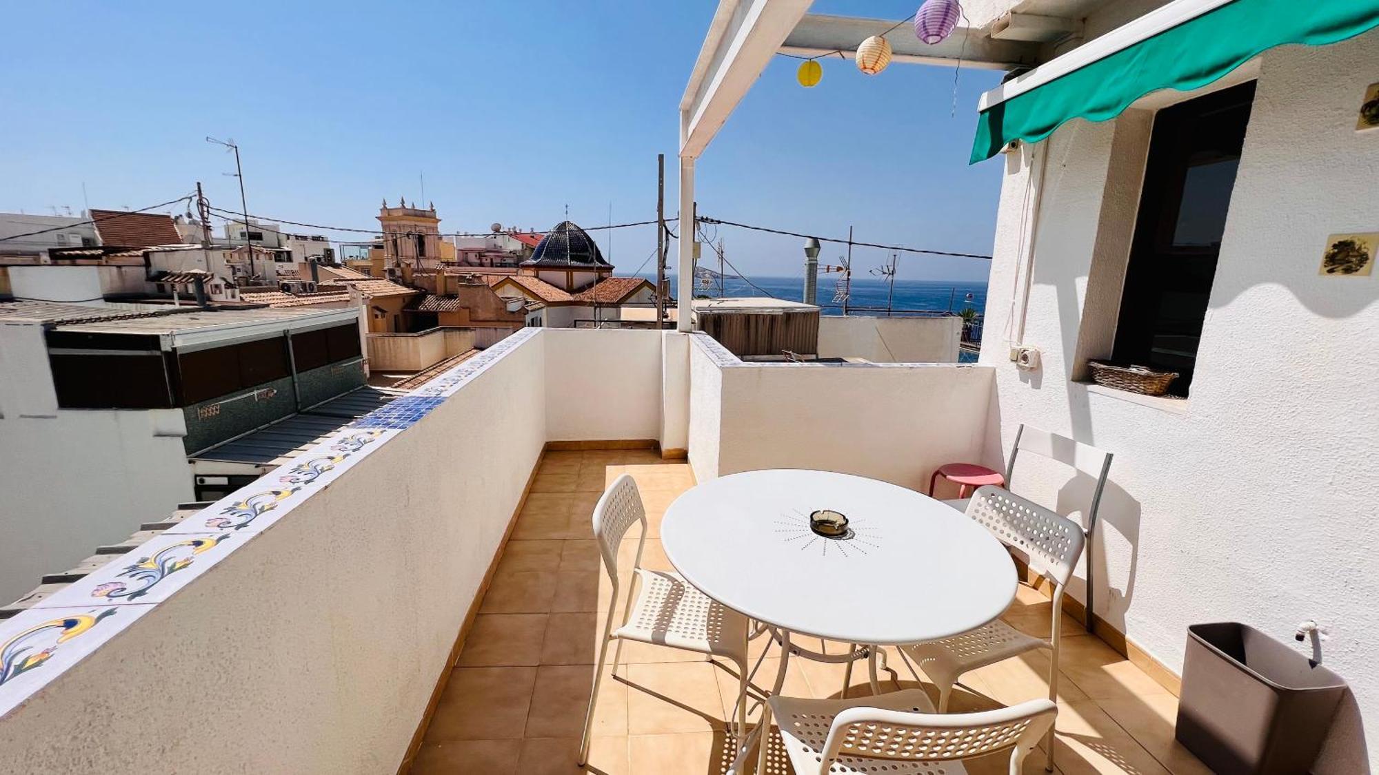 Atico Con Vistas En El Casco Antiguo De Benidorm Apartment Exterior foto